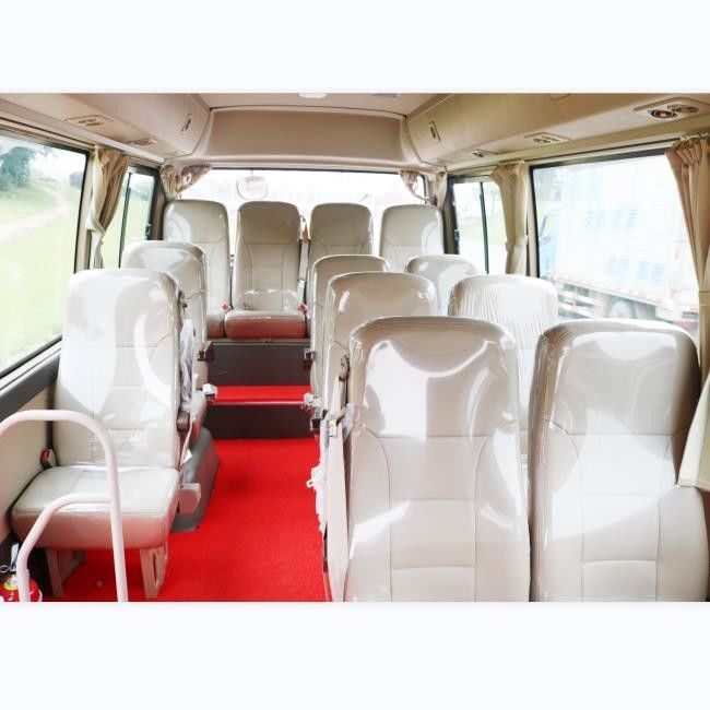 Xe buýt Coaster động cơ diesel 19 chỗ dài 6m với hệ thống treo lò xo lá và động cơ gắn phía trước