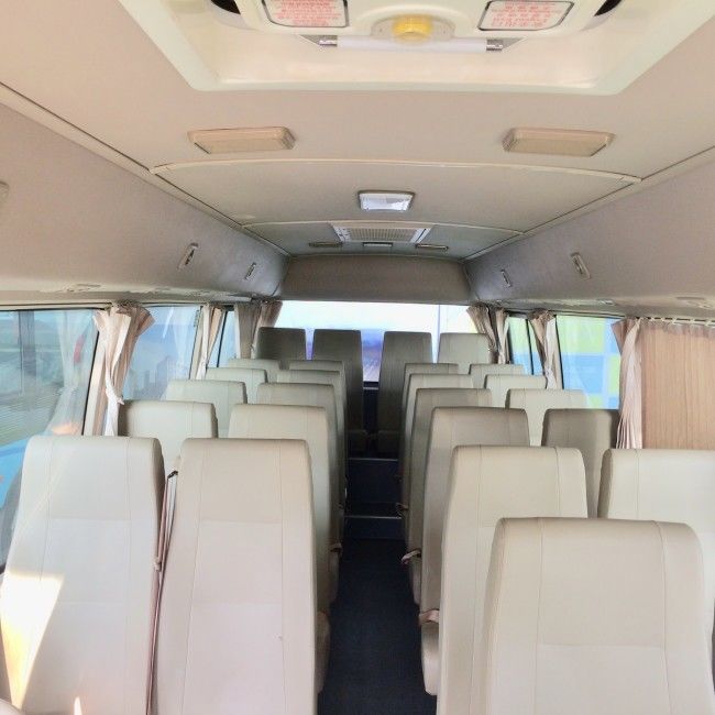 Xe buýt xe điện 18 chỗ ngồi với phạm vi hành trình 200km và pin 89,7 kWh cho giao thông công cộng