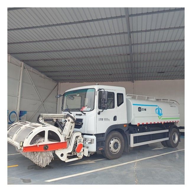 Đường quét xe tải làm sạch chiều rộng 3,8m Ứng dụng tưới nước hiệu quả ở 7-20km / h